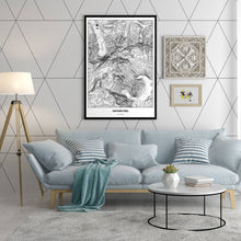 Lade das Bild in den Galerie-Viewer, Großer Priel Light Poster - Minimal - Vorschau in einem hell eingerichtetem Wohnzimmer