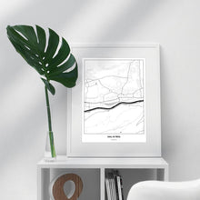 Lade das Bild in den Galerie-Viewer, Hall in Tirol Light Poster - Minimal - Vorschau in einem hellen Zimmer auf Möbel positioniert