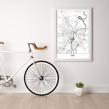 Lade das Bild in den Galerie-Viewer, Kassel Light Poster - Minimal - Vorschau in einem hellen Zimmer mit Fahrrad an Wand angelehnt