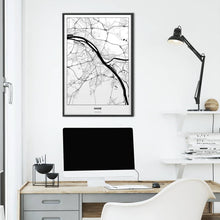 Lade das Bild in den Galerie-Viewer, Mainz Light Poster - Minimal - Vorschau über Schreibtisch vor einer weißen Wand