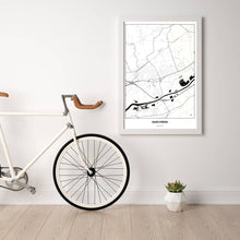 Lade das Bild in den Galerie-Viewer, Marchtrenk Light Poster - Minimal - Vorschau in einem hellen Zimmer mit Fahrrad an Wand angelehnt
