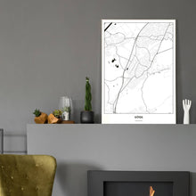 Lade das Bild in den Galerie-Viewer, Götzis Light Poster - Minimal - Vorschau in einem eleganten Zimmer mit Kamin und grauer Wandfarbe
