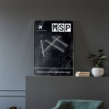 Lade das Bild in den Galerie-Viewer, Minneapolis-Saint Paul International Airport (Flughafen MSP / KMSP) Dark Poster - Minimal - Vorschau in einem eleganten Zimmer mit Sessel und grauer Wand
