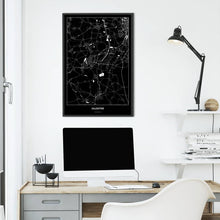 Lade das Bild in den Galerie-Viewer, Salzgitter Dark Poster - Minimal - Vorschau über Schreibtisch vor einer weißen Wand
