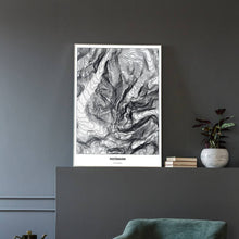Lade das Bild in den Galerie-Viewer, Watzmann Light Poster - Minimal - Vorschau in einem eleganten Zimmer mit Sessel und grauer Wand
